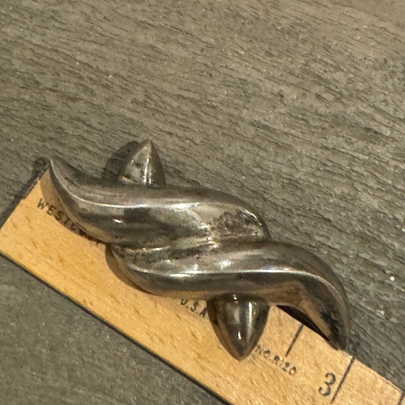 Patricia von Musulin Vintage Sterling Silver Twisted Motif Brooch Pin - Picture 7 of 15